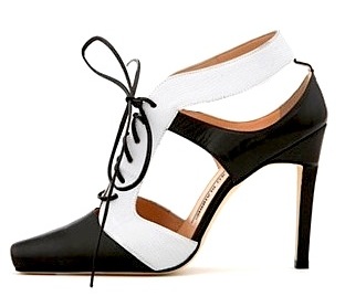 22. Manolo Blahnik Graphic Gillie Shoe - 28 Coolest Oxford Shoes ...