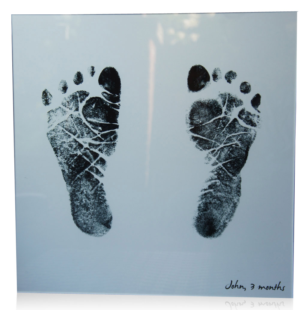 Baby prints :: Baby Footprint On A Plexi - FingArtPrint