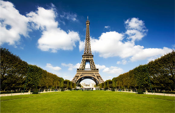 Best Hotels Near the Eiffel Tower - Experience Paris