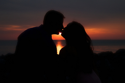 sunset kissing silhouette | Flickr - Photo Sharing!
