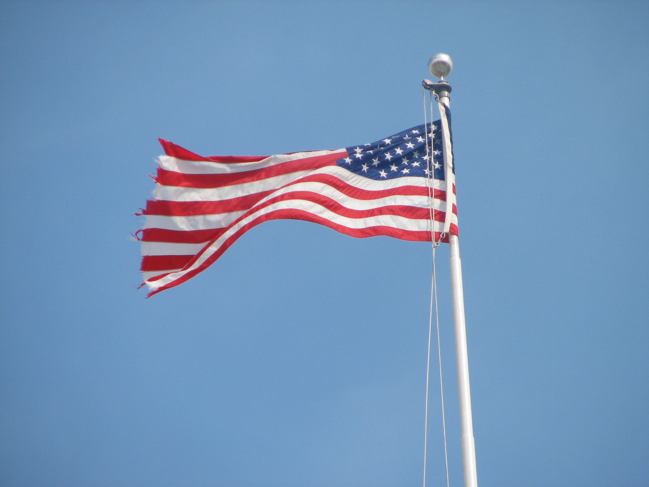 File:Waving Flag American.jpg - Wikimedia Commons
