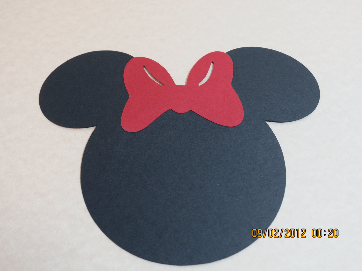 5 Minnie Mouse Silhouette with Bow by ScrapbookSolutions on Etsy