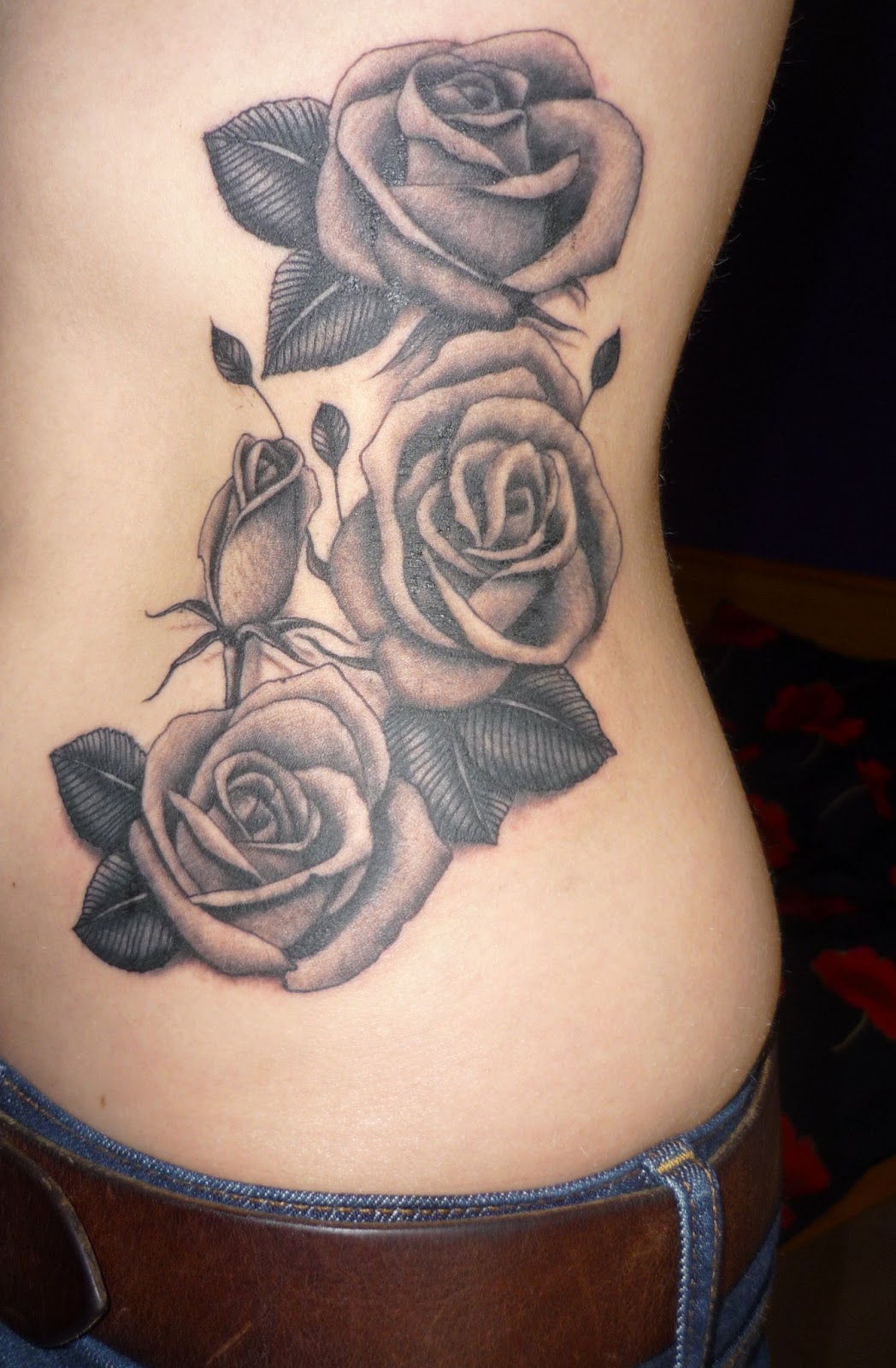 black-and-white-rose-flowers- ...