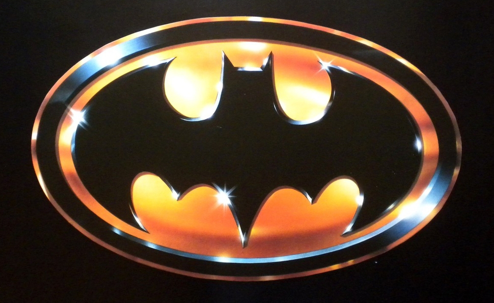 How the 1989 Batman logo helped set the course for superhero ...