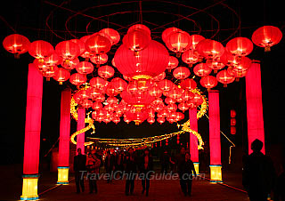 Chinese Lanterns: History, Types