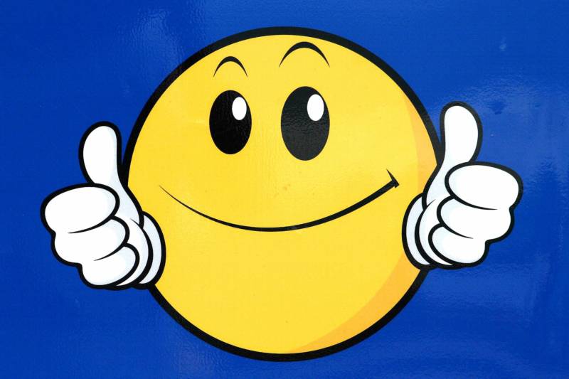 Smiley Face Thumbs Up Cartoon | Clipart Panda - Free Clipart Images