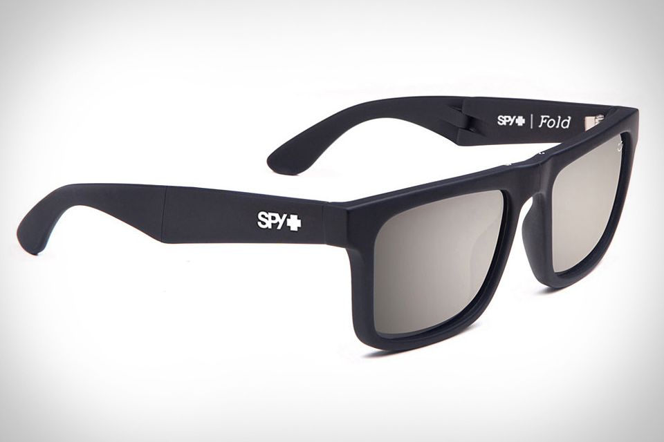 Spy Fold Sunglasses | Uncrate