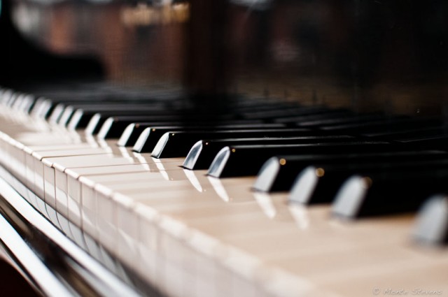 Monte Stevens Photography | piano keys