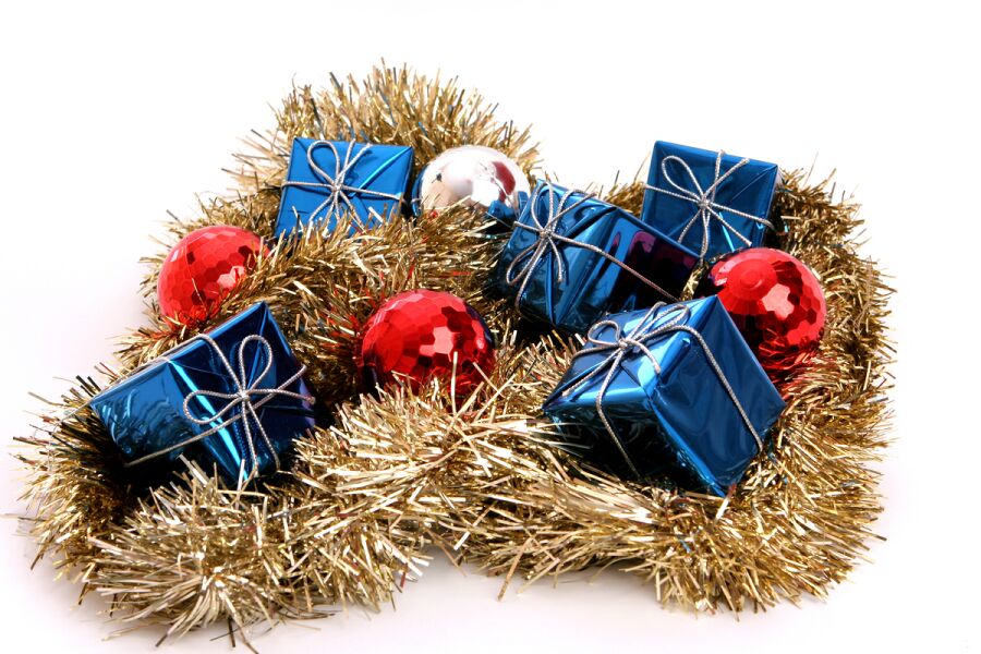 Christmas decorations : Fun ideas, tips and links to making your ...