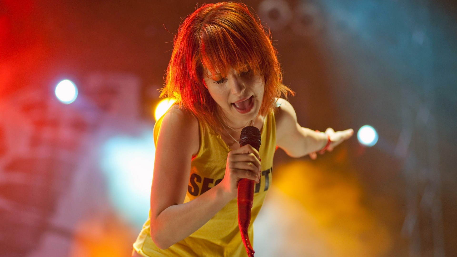 Singer Hayley Williams wallpapers and images - wallpapers ...
