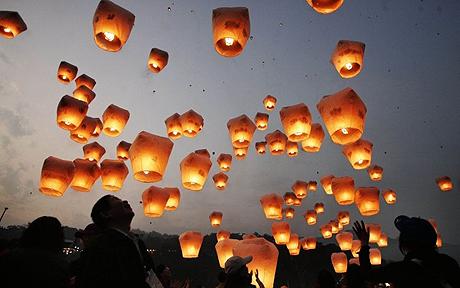 Farmers call for ban on Chinese lanterns - Telegraph