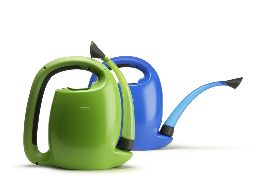 OXO pour & store watering can - Arsenio Garcia ID