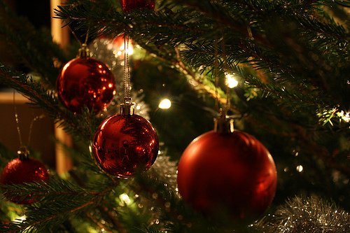 Christmas-Ornaments.jpg