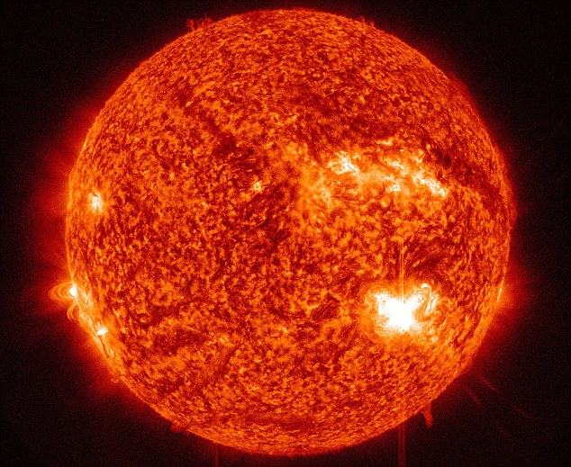 The sun's solar flares keep on getting stronger - with latest hot ...
