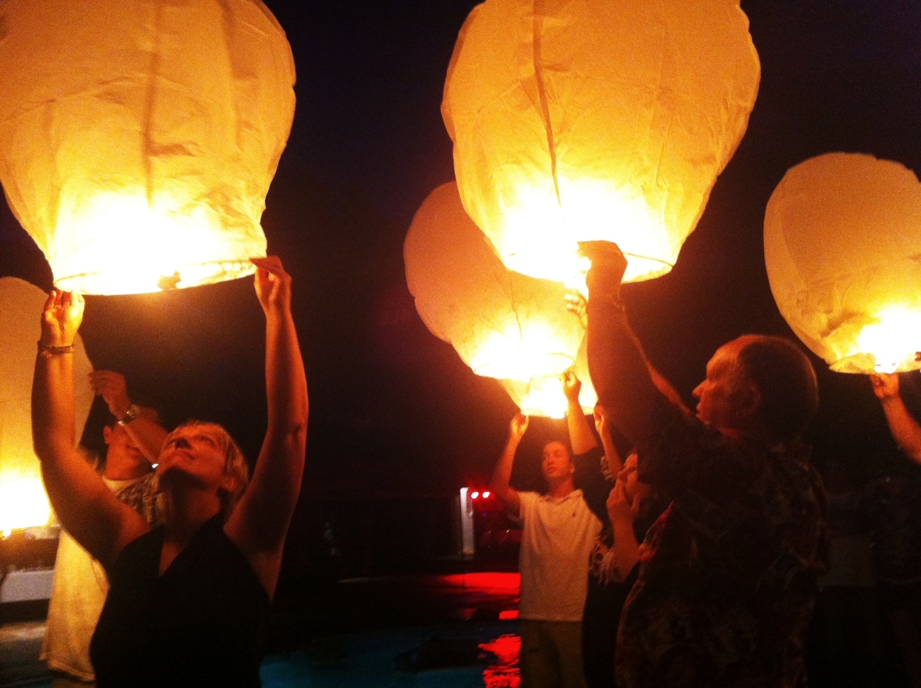 Should sky lanterns be banned? | Doubtful News