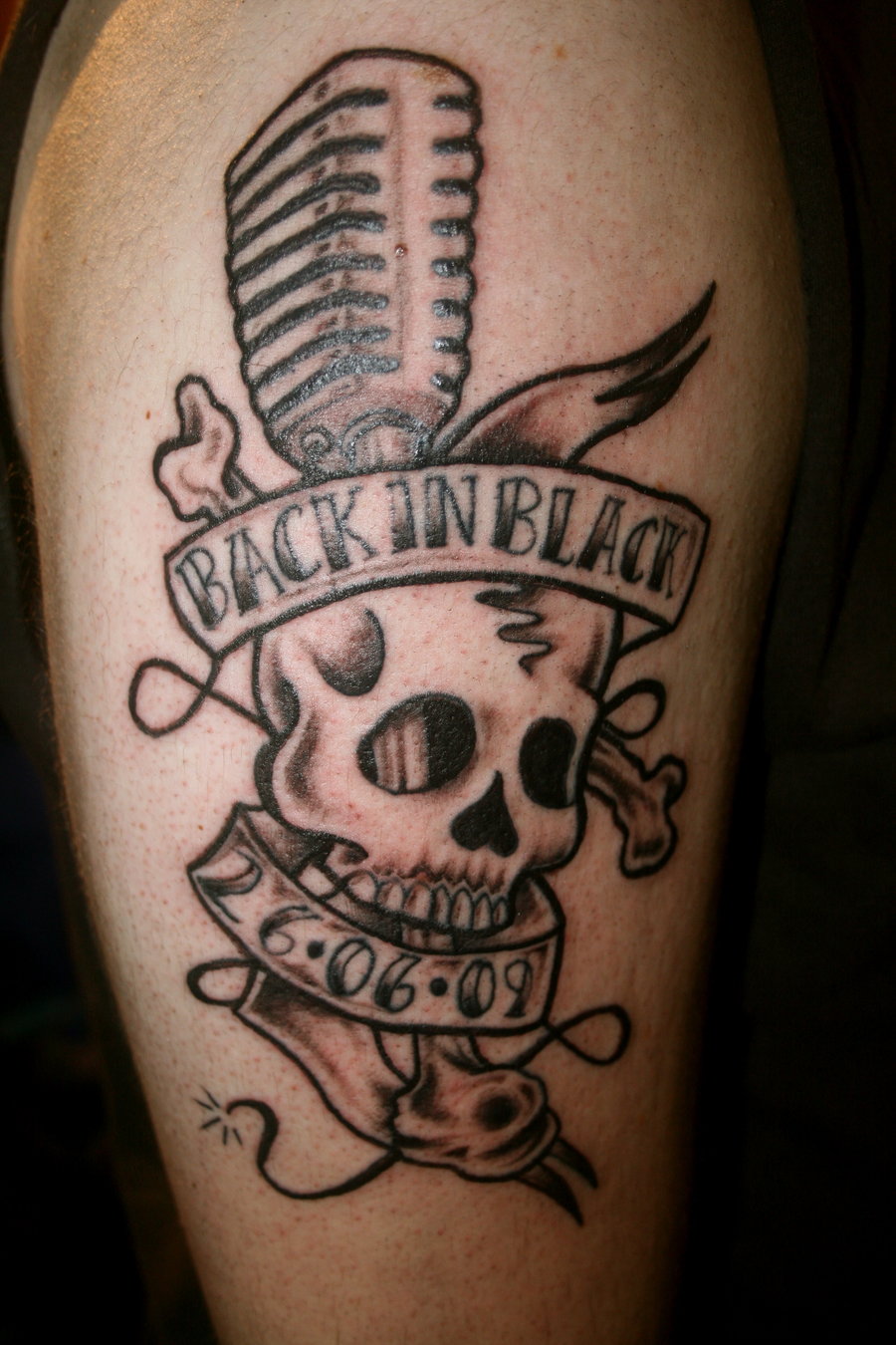 Back In Black Tattoo by itchysack on DeviantArt