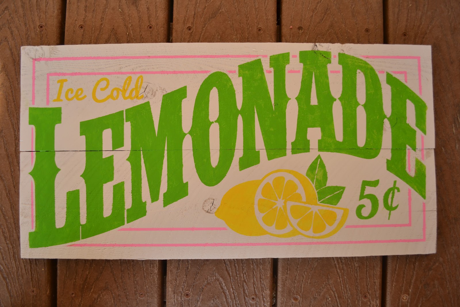 Burton Avenue: Old-Fashioned Lemonade Sign
