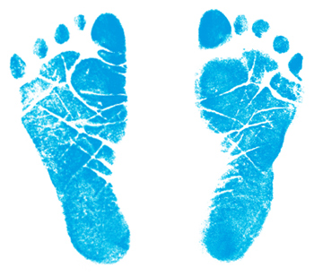 How to get a clean stamp of your baby's footprint