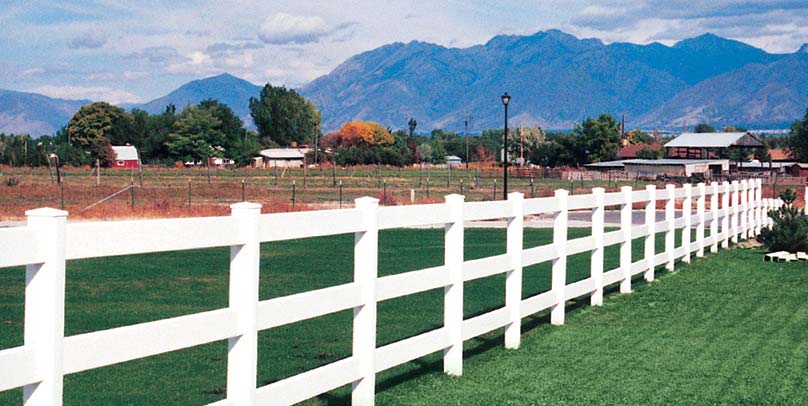 Fence Supplies & Installations: Vinyl, Wood, Pool & Chain Link
