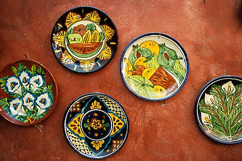 Mexican Art, Painted plates | David Sanger Photography