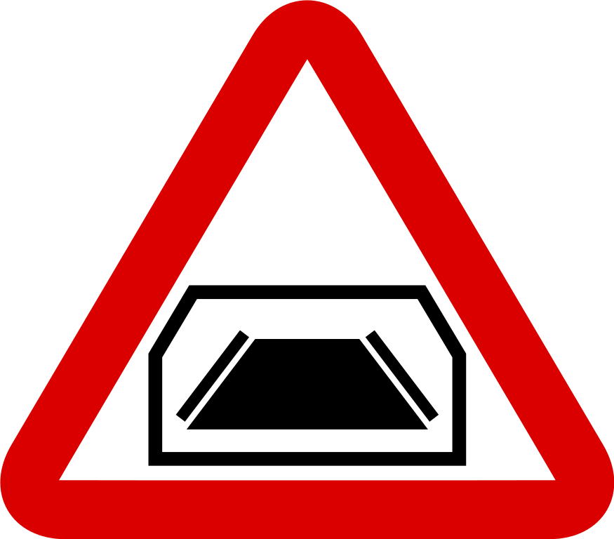 File:Singapore Road Signs - Warning Sign - tunnel ahead.svg ...