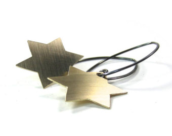 Popular items for gold star earrings on Etsy