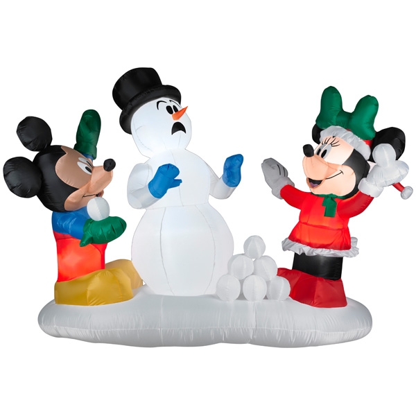 Airblown Mickey and Minnie Snowball Fight