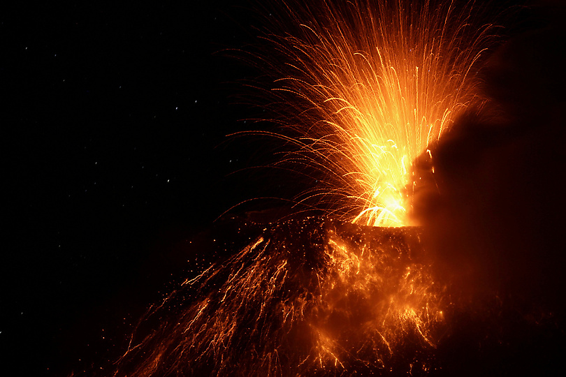 Activity at Tungurahua Volcano, Ecuador | Volcano World | Oregon ...