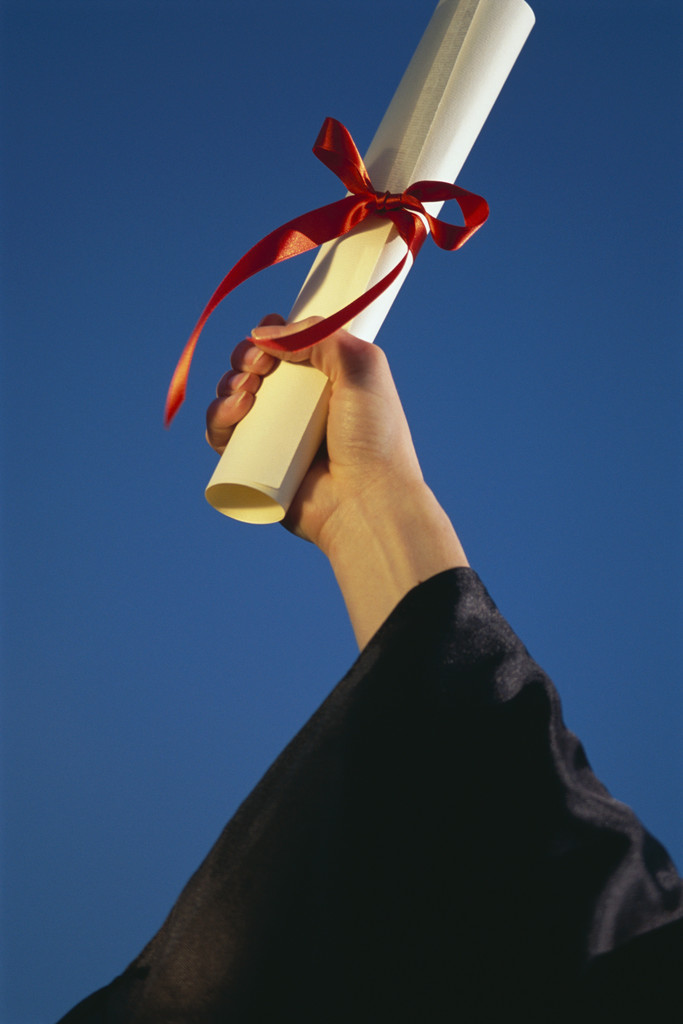 Paid Mentorships and Real-Life MBAs Graduate Holding Diploma ...