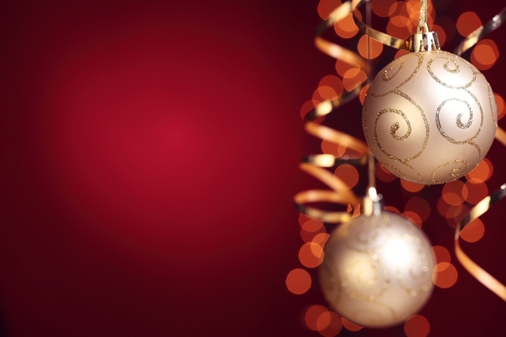Red Christmas ornaments - Christmas Photo (22228617) - Fanpop