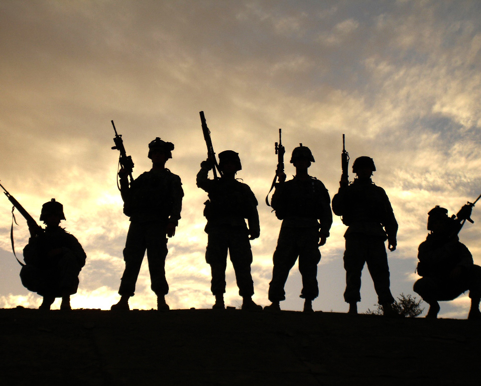 File:Band of Brothers, 101st in Iraq.jpg - Wikimedia Commons