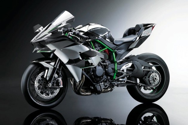 Kawasaki Ninja H2R: A Motorcycle So Powerful That It's Illegal ...