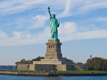The Statue of Liberty | Facts, History and What it Symbolizes