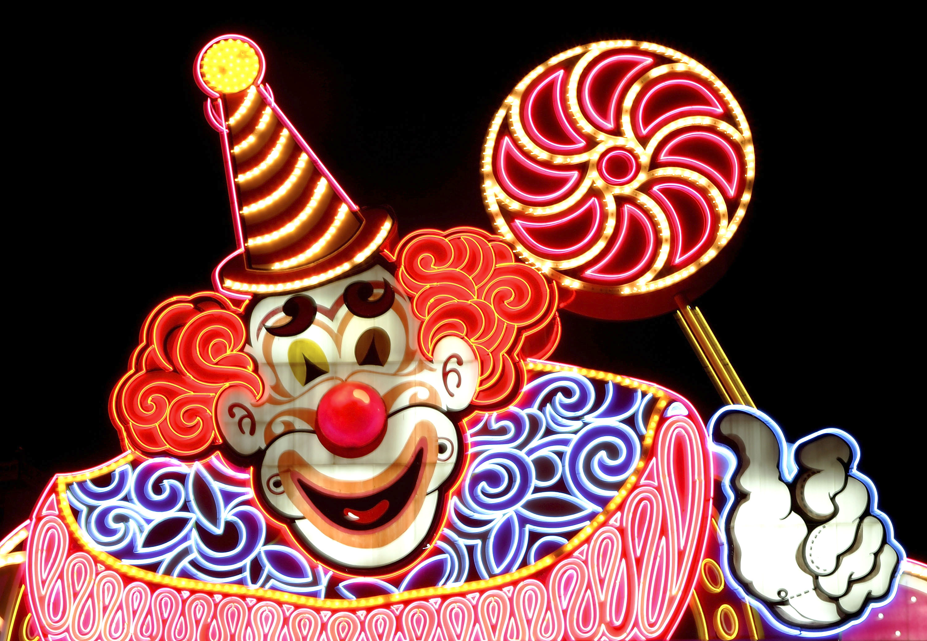 Top Circus Experiences In Las Vegas « CBS Las Vegas