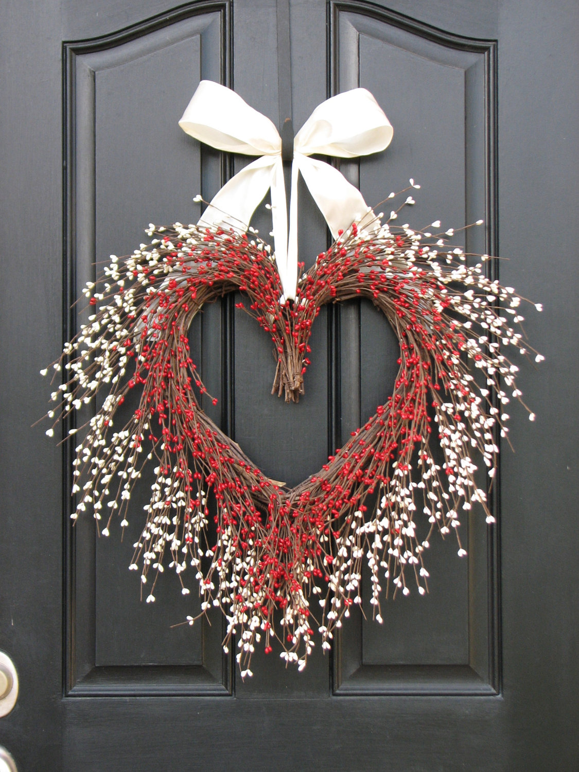 Popular items for heart shaped wreath on Etsy