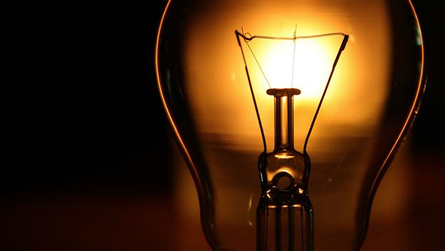Invention of the Lightbulb Video - Modern Marvels - HISTORY.com
