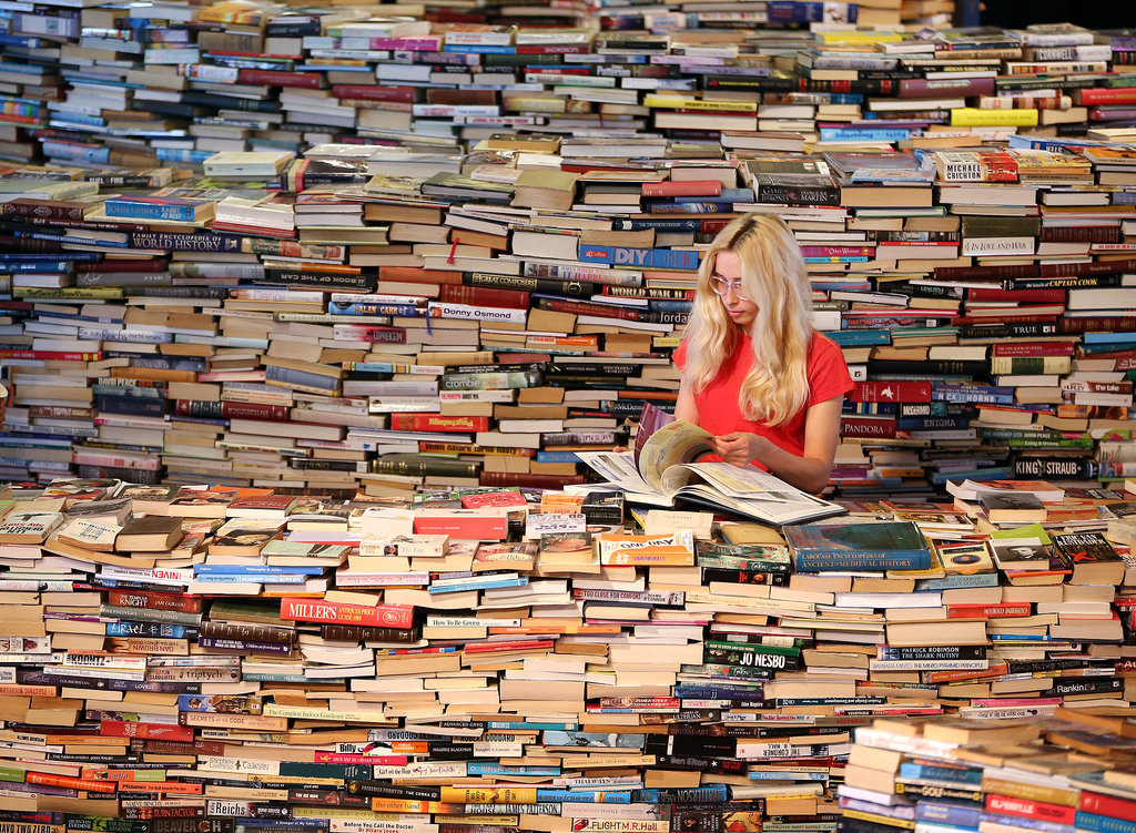 Signs You're Addicted to Reading | POPSUGAR Love & Sex