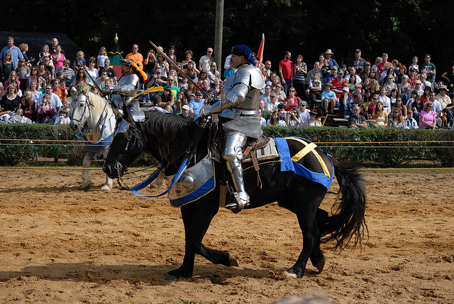 Black Knight On Black Horse - Cliparts.co