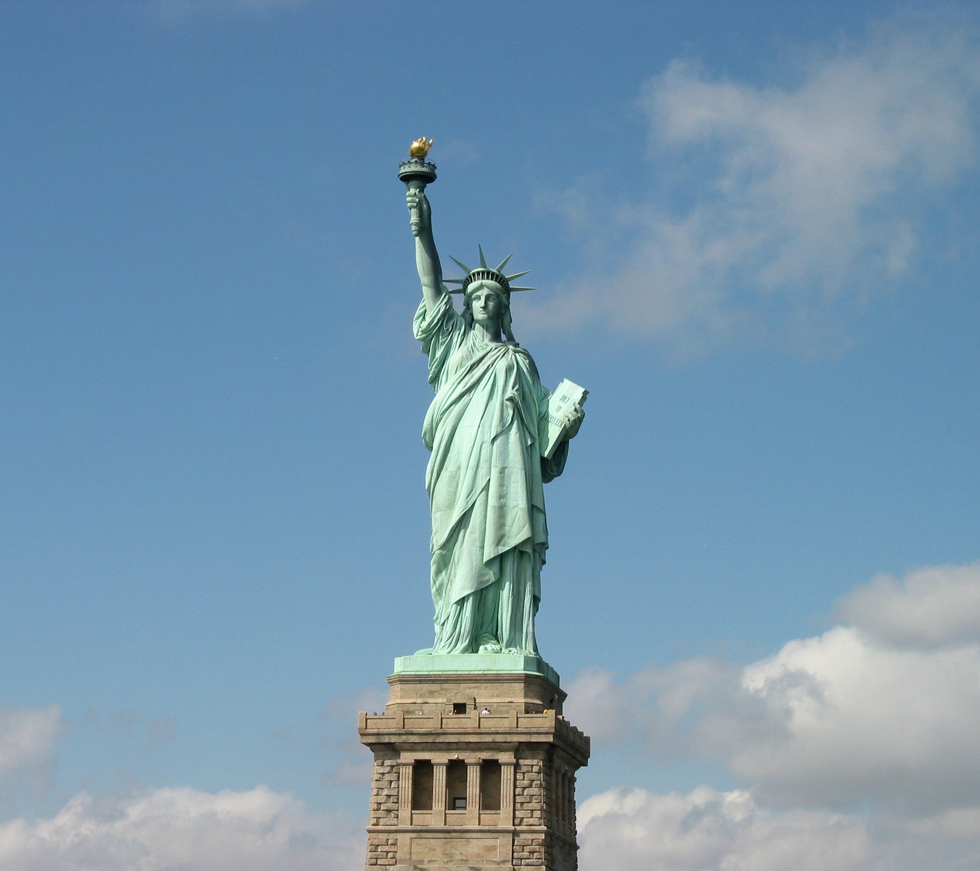 STATUE OF LIBERTY | IMG LOVER