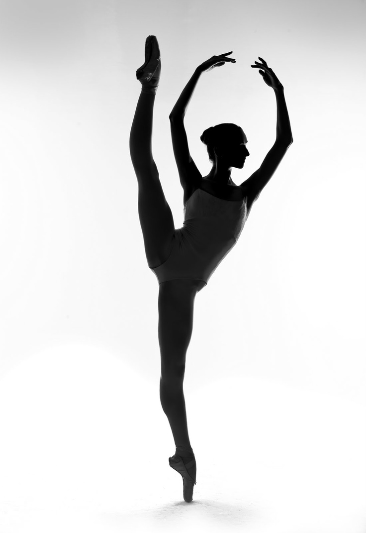 Beautiful silhouette a la seconde. | Divine Dance | Pinterest
