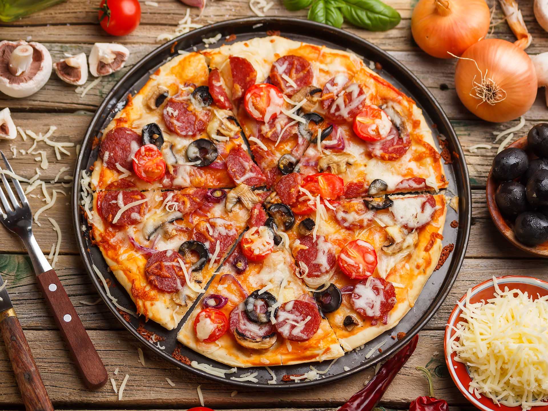 Pizza Delivery Seattle | Pizza Restaurant Delivery Seattle