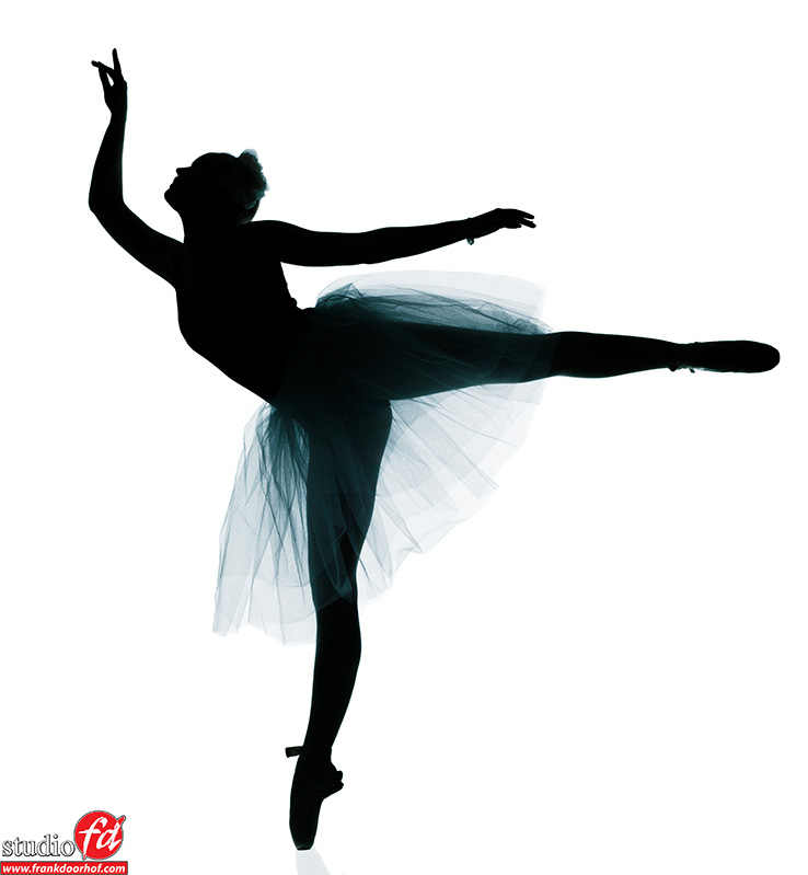 White silhouette dance | Frank Doorhof