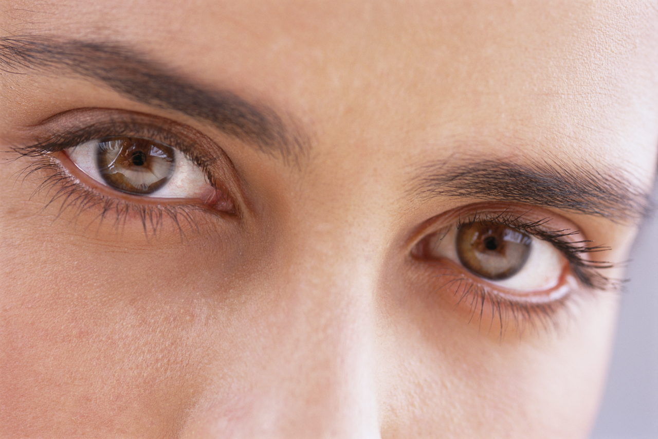 4 reasons why eye contact is important | Things Career Related