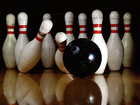 Bowling Alleys in NYC - MurphGuide Entertainment