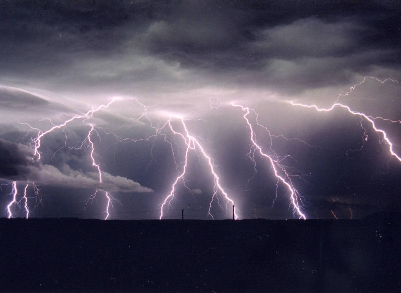 ISS Astronauts Witness Spectacular Lightning Storm from Space ...