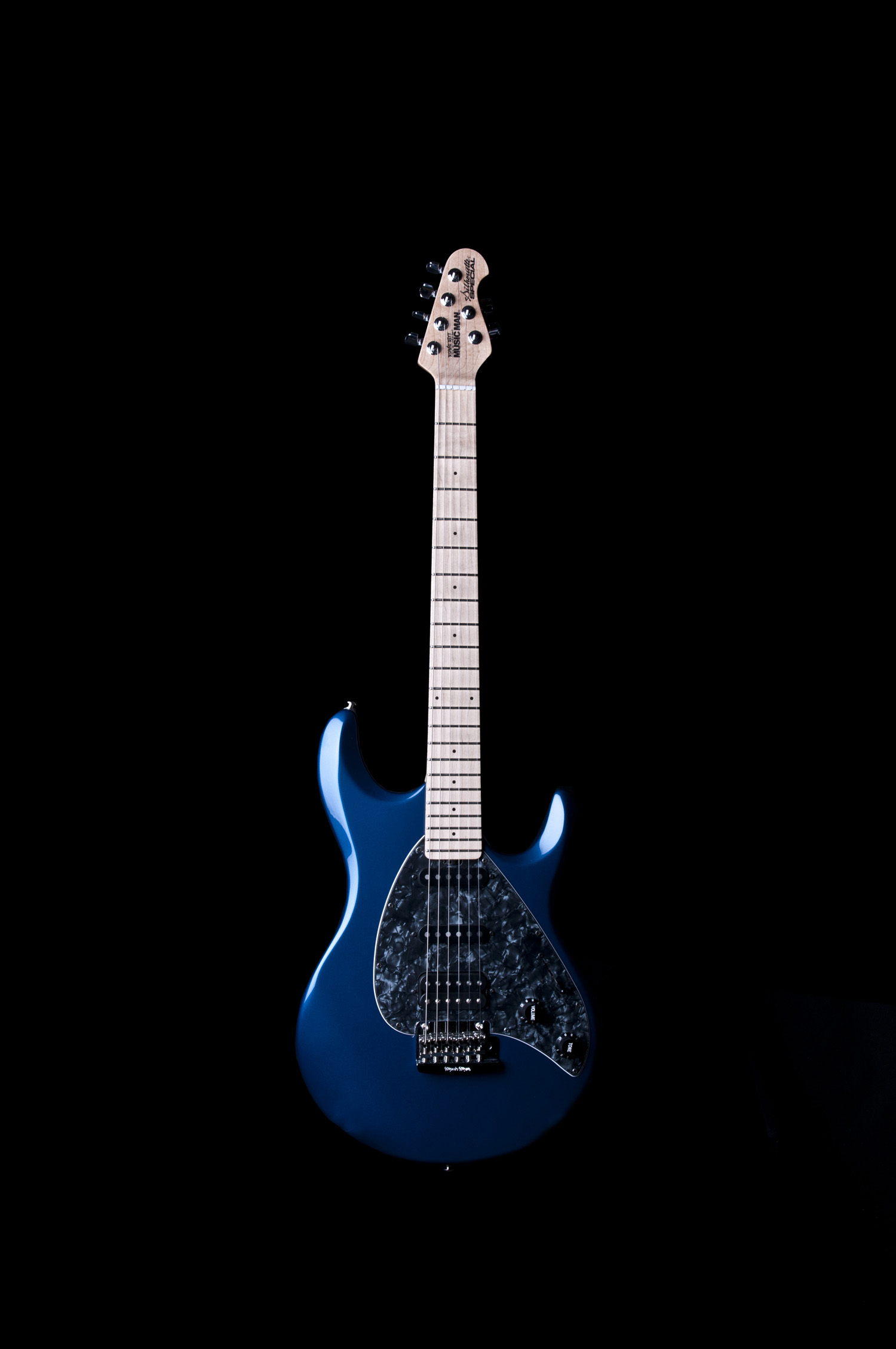 Ernie Ball Music Man Silhouette Special HSS Electric Gui...