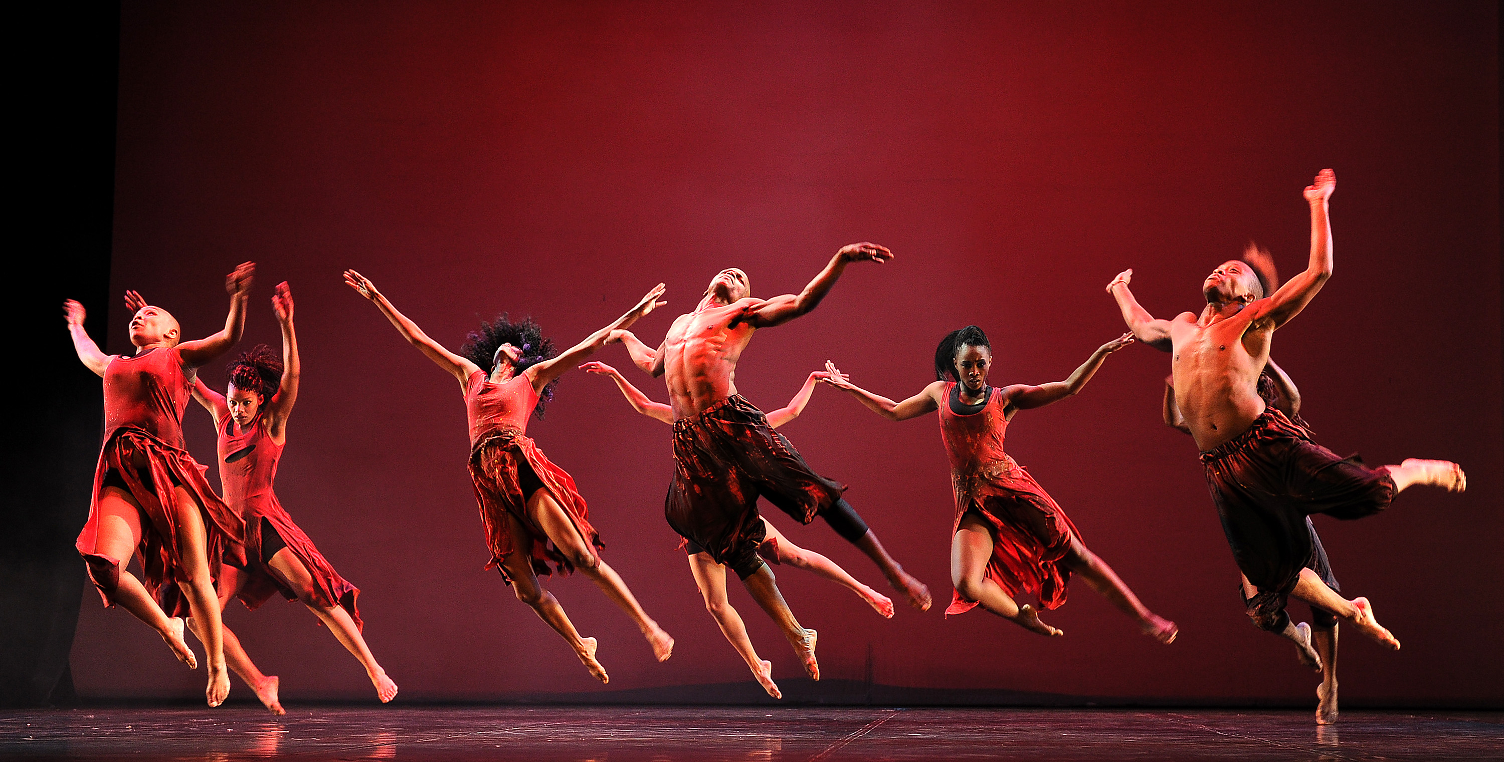 File:Jazzart Dance Theatre - 69185.jpg - Wikimedia Commons