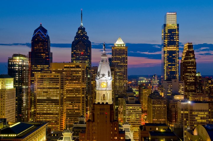 Philadelphia Skyline - Media - Official Philadelphia Tourism ...