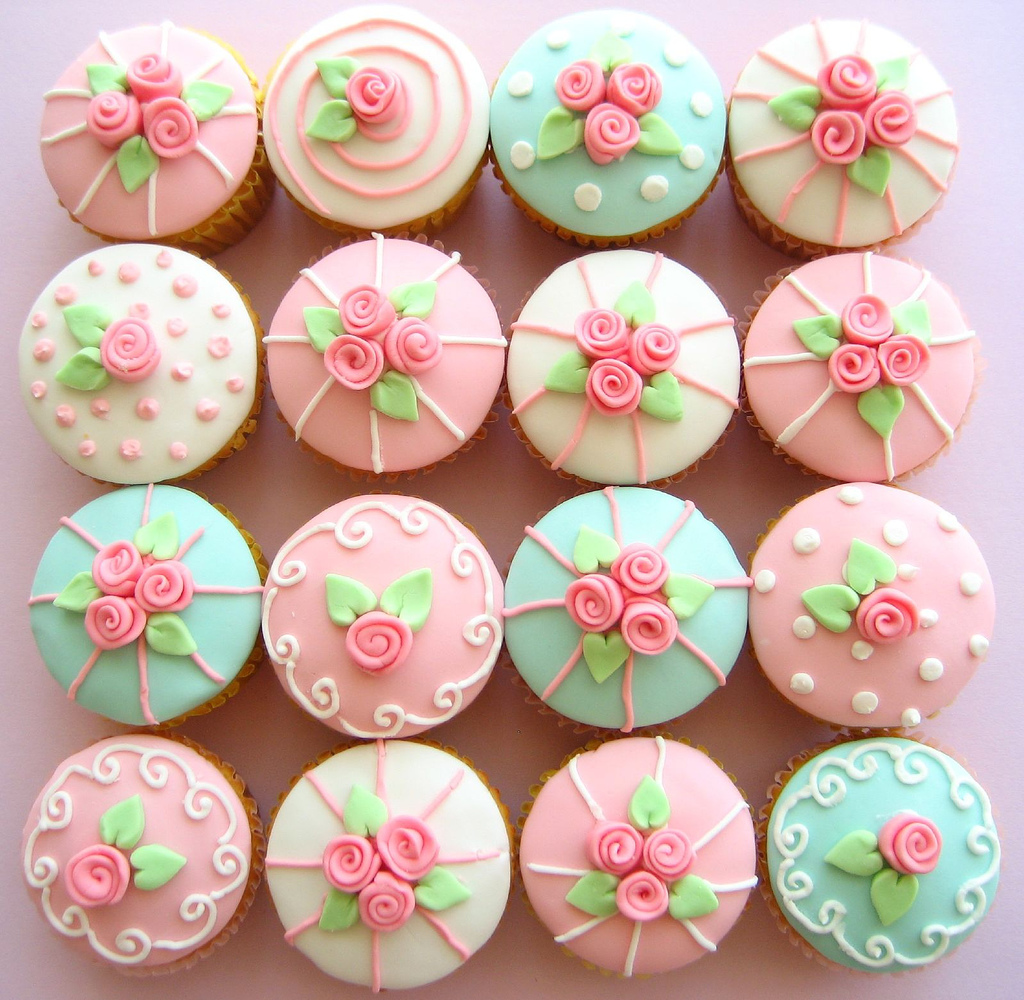 Cupcake Eye Candy |