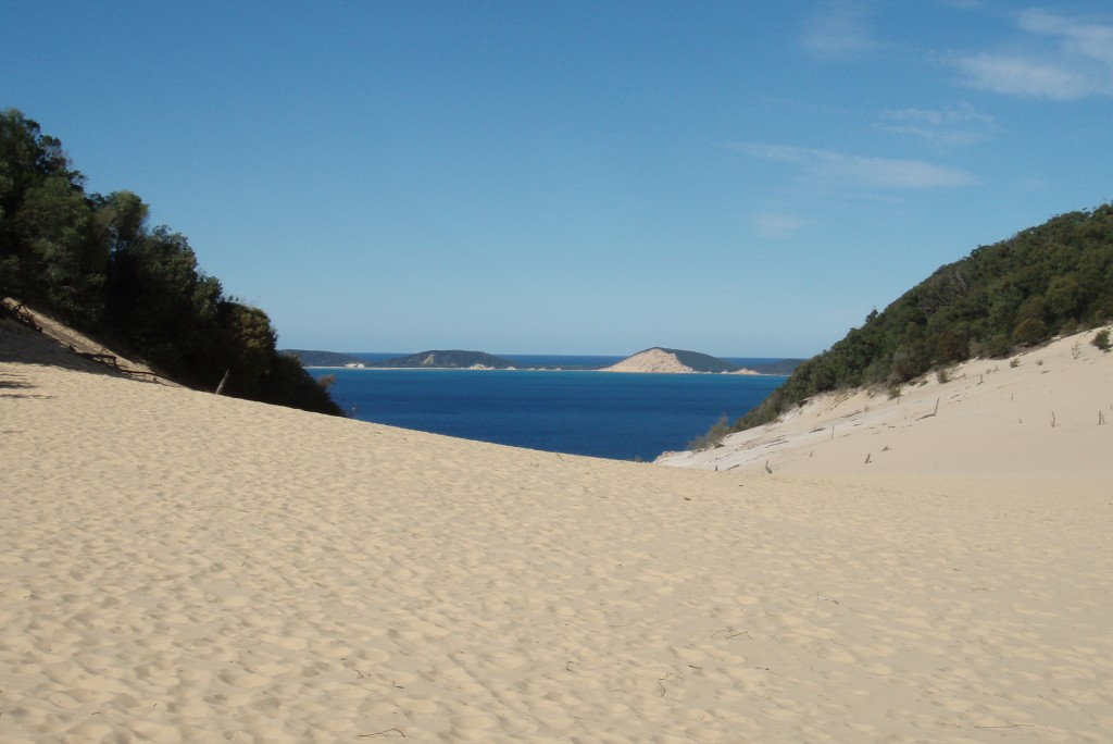 Carlo Sand Blow Guided Walk | Fraser's On Rainbow Beach Backpackers